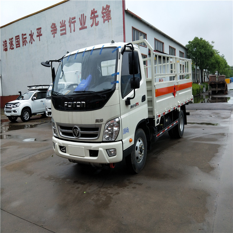 奧鈴老款駕駛室氣瓶運輸車.jpg 奧鈴老款駕駛室氣瓶運輸車.jpg