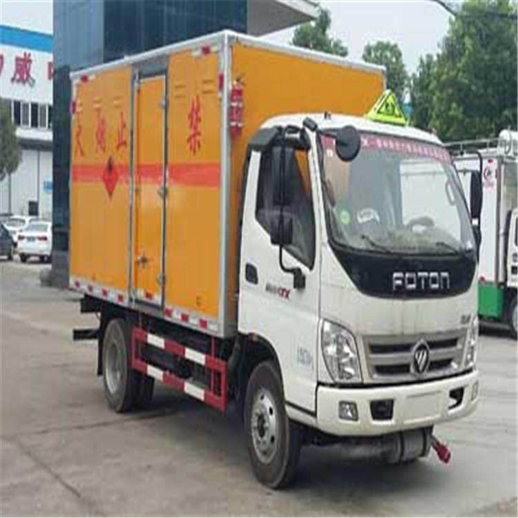 福田奧鈴易燃液體廂式運輸�?.jpg 福田奧鈴易燃液體廂式運輸�?.jpg