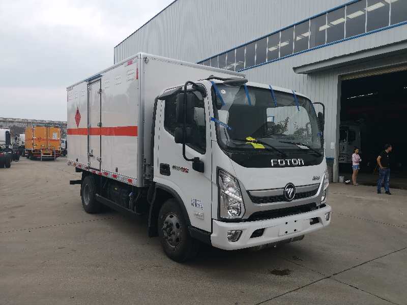 福田奧鈴危險品廂式車.jpg